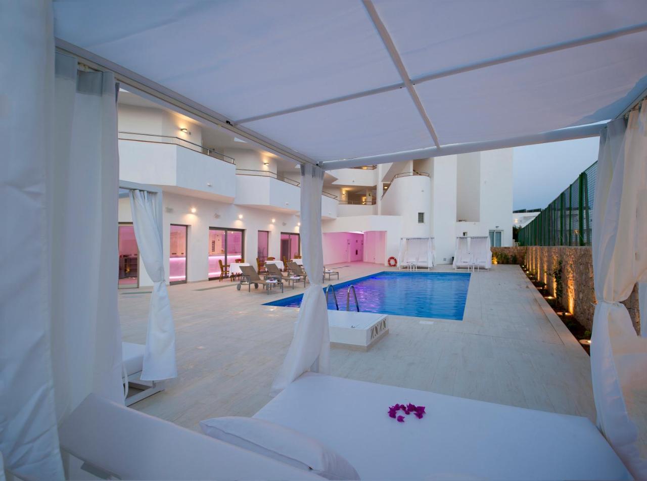 My Way Luxury Ibiza Studio - Ab Group Playa d'en Bossa Ngoại thất bức ảnh