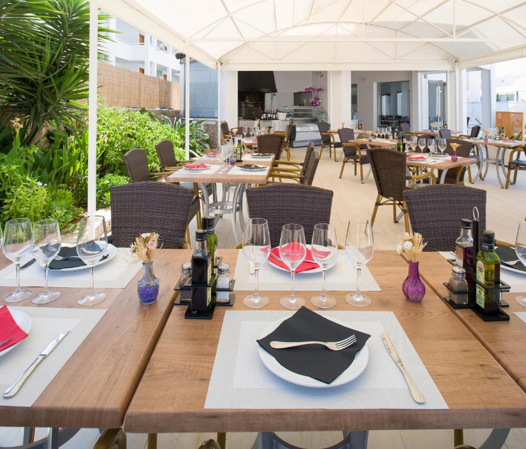My Way Luxury Ibiza Studio - Ab Group Playa d'en Bossa Ngoại thất bức ảnh